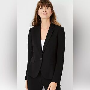 ANN TAYLOR One Button Blazer in Seasonless Stretch Sz 8 Petite